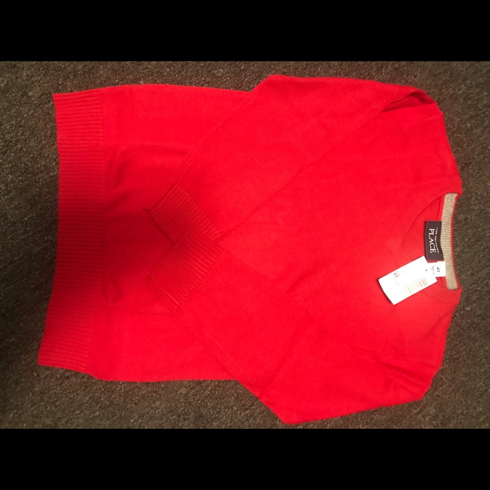 NWT boys 4t Christmas holiday sweater v neck